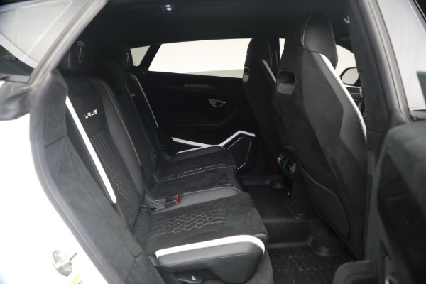 Used 2024 Lamborghini Urus Performante for sale $289,900 at Alfa Romeo of Greenwich in Greenwich CT 06830 26