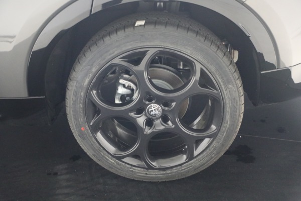 New 2026 Alfa Romeo Tonale Sprint for sale $43,935 at Alfa Romeo of Greenwich in Greenwich CT 06830 23