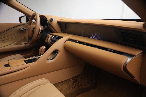 Used 2021 Lexus LC 500 Convertible for sale Sold at Alfa Romeo of Greenwich in Greenwich CT 06830 19