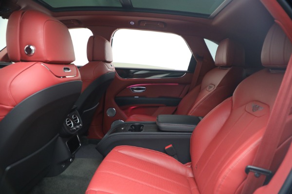 Used 2023 Bentley Bentayga S V8 for sale $155,900 at Alfa Romeo of Greenwich in Greenwich CT 06830 23