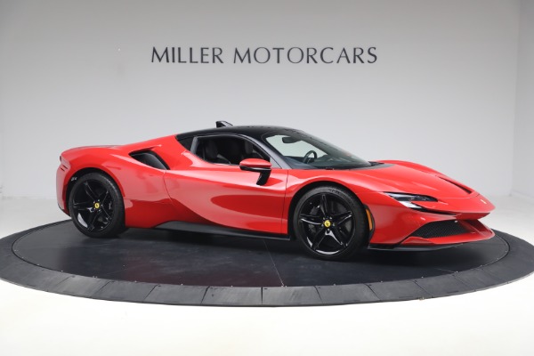 Used 2022 Ferrari SF90 Stradale for sale $445,900 at Alfa Romeo of Greenwich in Greenwich CT 06830 11