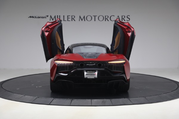Used 2024 McLaren Artura TechLux for sale Call for price at Alfa Romeo of Greenwich in Greenwich CT 06830 17
