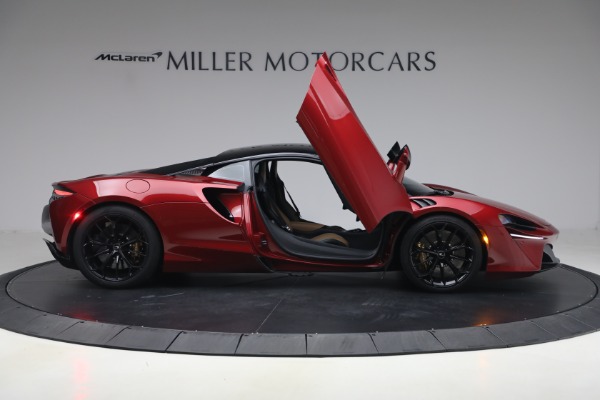 Used 2024 McLaren Artura TechLux for sale Call for price at Alfa Romeo of Greenwich in Greenwich CT 06830 19