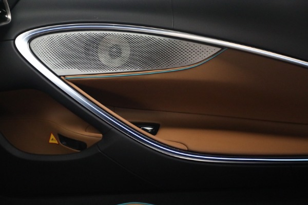 Used 2024 McLaren Artura TechLux for sale Call for price at Alfa Romeo of Greenwich in Greenwich CT 06830 28