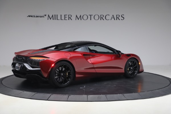 Used 2024 McLaren Artura TechLux for sale Call for price at Alfa Romeo of Greenwich in Greenwich CT 06830 8