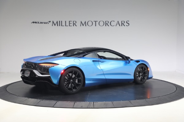 Used 2024 McLaren Artura Performance for sale $182,900 at Alfa Romeo of Greenwich in Greenwich CT 06830 8