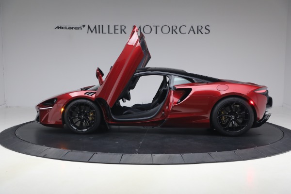 Used 2023 McLaren Artura Performance for sale $179,900 at Alfa Romeo of Greenwich in Greenwich CT 06830 15