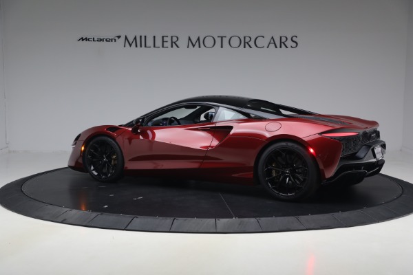 Used 2023 McLaren Artura Performance for sale $179,900 at Alfa Romeo of Greenwich in Greenwich CT 06830 4