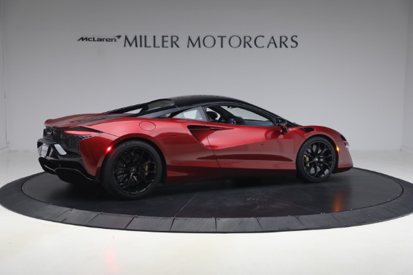 Used 2023 McLaren Artura Performance for sale $179,900 at Alfa Romeo of Greenwich in Greenwich CT 06830 8