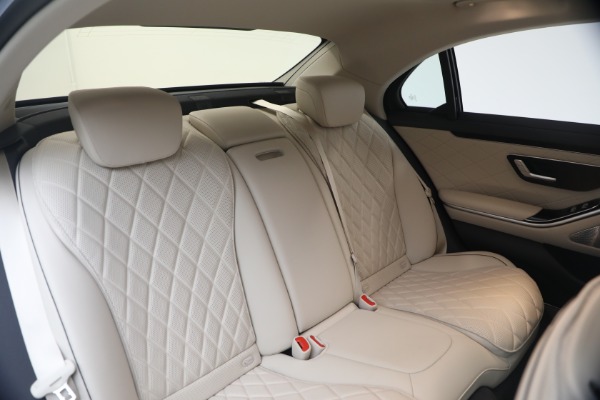 Used 2026 Mercedes-Benz S-Class S 580 4MATIC for sale $125,900 at Alfa Romeo of Greenwich in Greenwich CT 06830 25