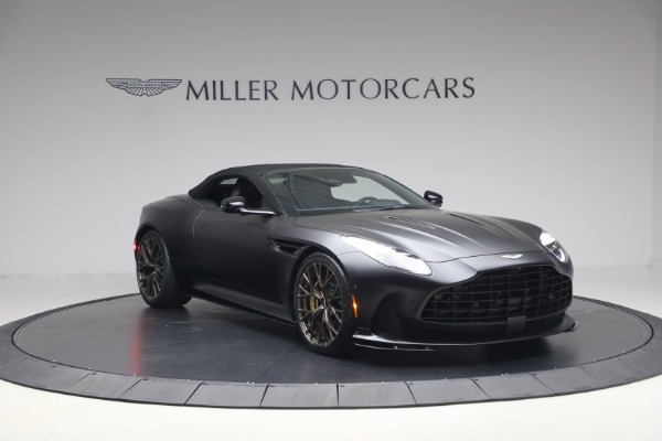 Used 2024 Aston Martin DB12 Volante for sale $209,900 at Alfa Romeo of Greenwich in Greenwich CT 06830 24