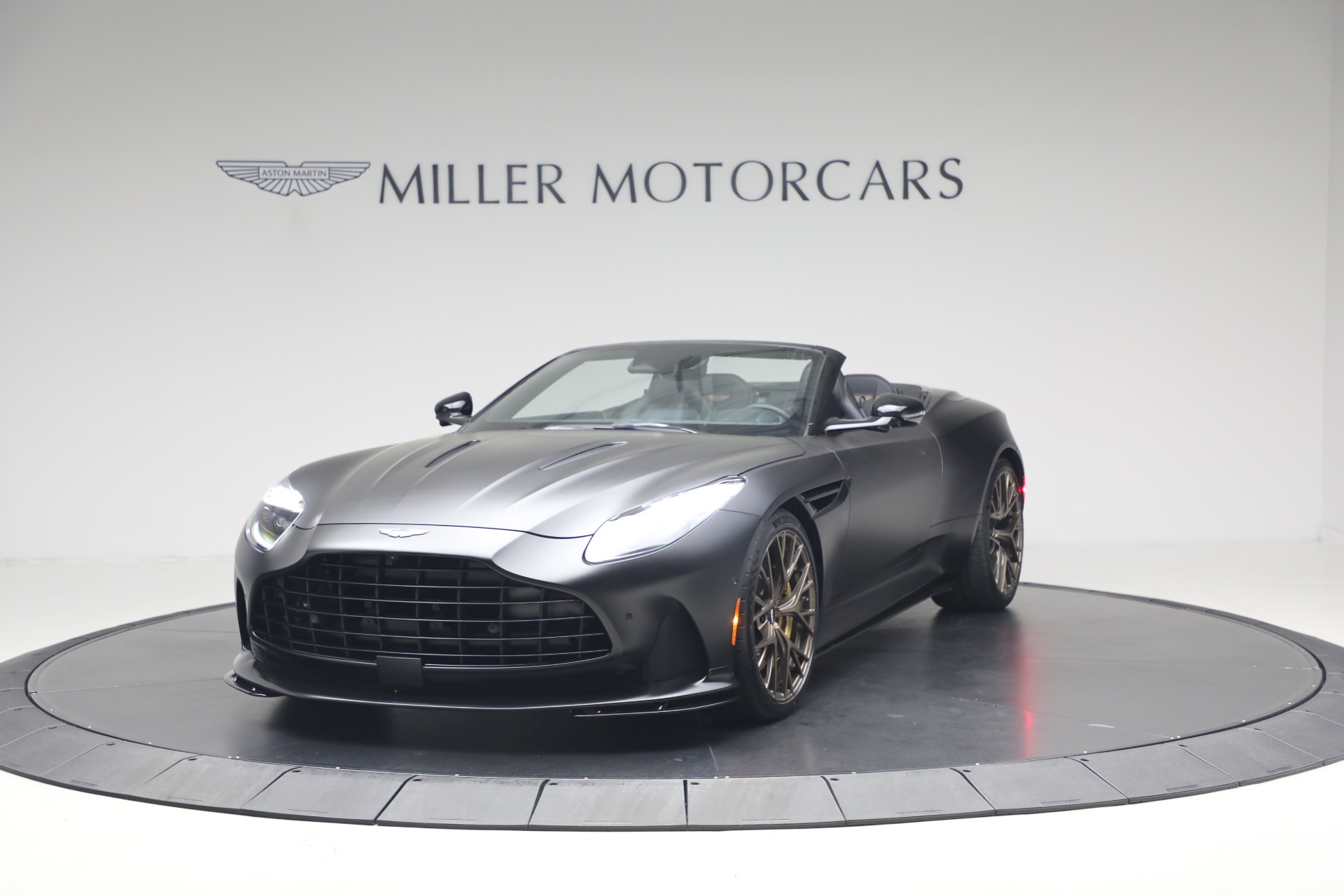 Used 2024 Aston Martin DB12 Volante for sale $209,900 at Alfa Romeo of Greenwich in Greenwich CT 06830 1