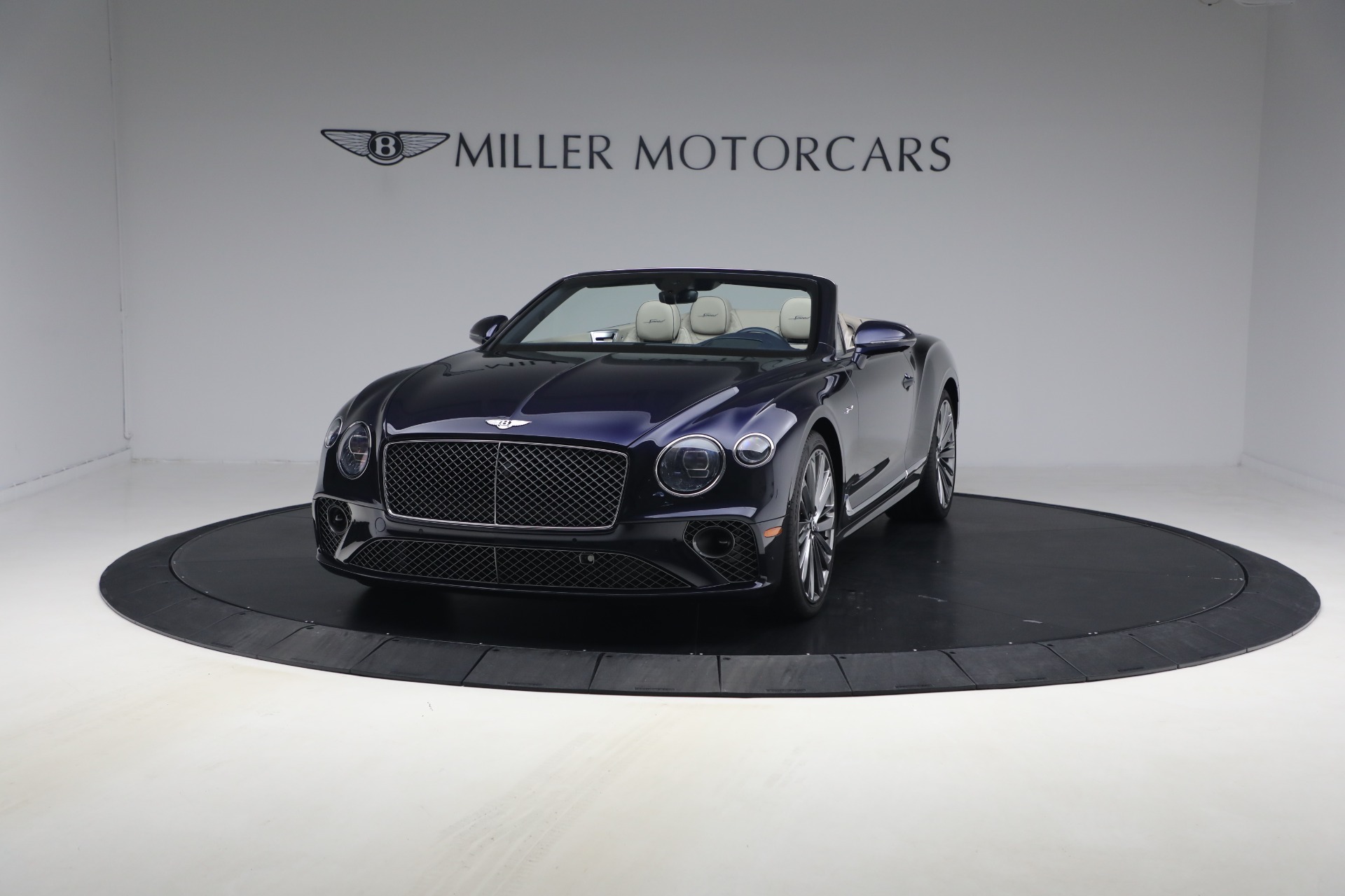 Used 2023 Bentley Continental GTC Speed for sale $265,900 at Alfa Romeo of Greenwich in Greenwich CT 06830 1