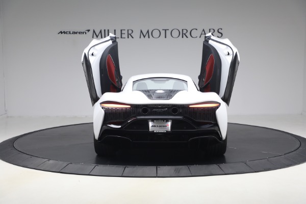 Used 2023 McLaren Artura TechLux for sale $164,900 at Alfa Romeo of Greenwich in Greenwich CT 06830 17