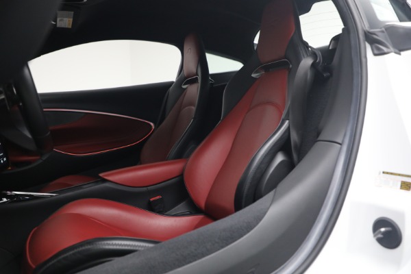 Used 2023 McLaren Artura TechLux for sale $164,900 at Alfa Romeo of Greenwich in Greenwich CT 06830 22