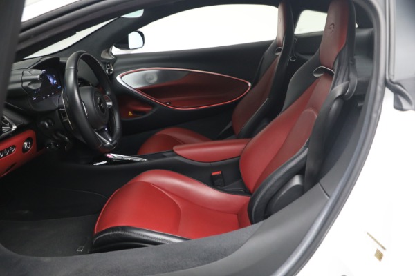 Used 2023 McLaren Artura TechLux for sale $164,900 at Alfa Romeo of Greenwich in Greenwich CT 06830 23