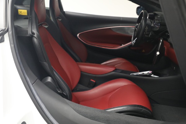 Used 2023 McLaren Artura TechLux for sale $164,900 at Alfa Romeo of Greenwich in Greenwich CT 06830 26