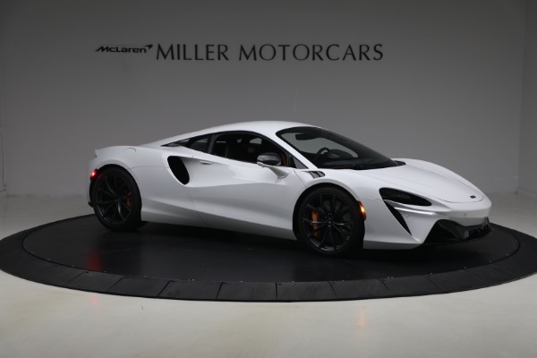 Used 2023 McLaren Artura Performance for sale $164,900 at Alfa Romeo of Greenwich in Greenwich CT 06830 10
