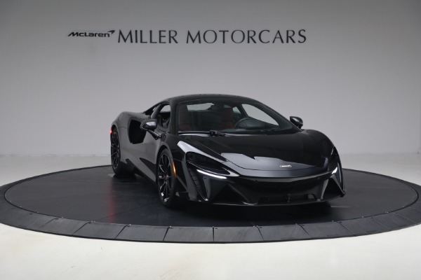 Used 2024 McLaren Artura TechLux for sale Call for price at Alfa Romeo of Greenwich in Greenwich CT 06830 11