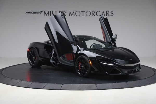 Used 2024 McLaren Artura TechLux for sale Call for price at Alfa Romeo of Greenwich in Greenwich CT 06830 20