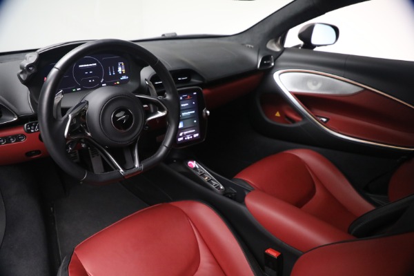 Used 2024 McLaren Artura TechLux for sale Call for price at Alfa Romeo of Greenwich in Greenwich CT 06830 23