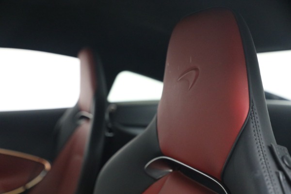 Used 2024 McLaren Artura TechLux for sale Call for price at Alfa Romeo of Greenwich in Greenwich CT 06830 28