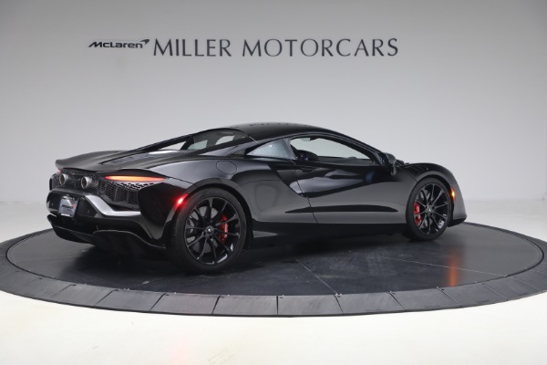 Used 2024 McLaren Artura TechLux for sale Call for price at Alfa Romeo of Greenwich in Greenwich CT 06830 8