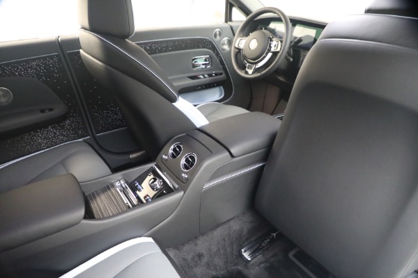 Used 2026 Rolls-Royce Spectre for sale $405,900 at Alfa Romeo of Greenwich in Greenwich CT 06830 23