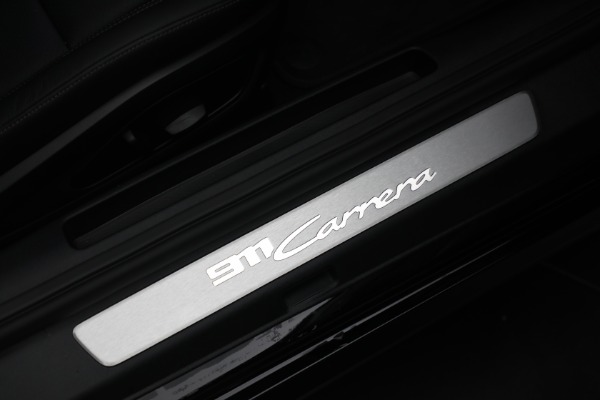 Used 2025 Porsche 911 Carrera for sale $137,900 at Alfa Romeo of Greenwich in Greenwich CT 06830 26