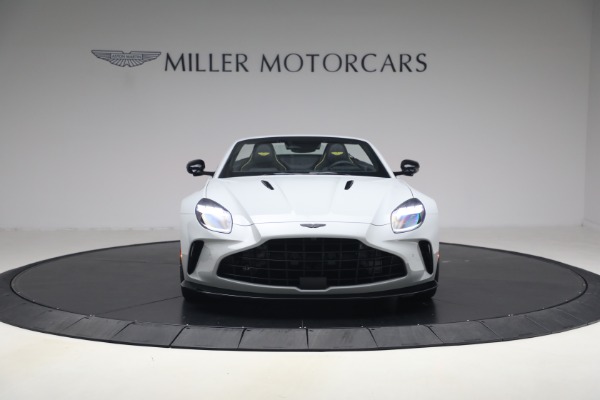 New 2026 Aston Martin Vantage S Roadster for sale $261,400 at Alfa Romeo of Greenwich in Greenwich CT 06830 12