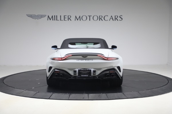 New 2026 Aston Martin Vantage S Roadster for sale $261,400 at Alfa Romeo of Greenwich in Greenwich CT 06830 18
