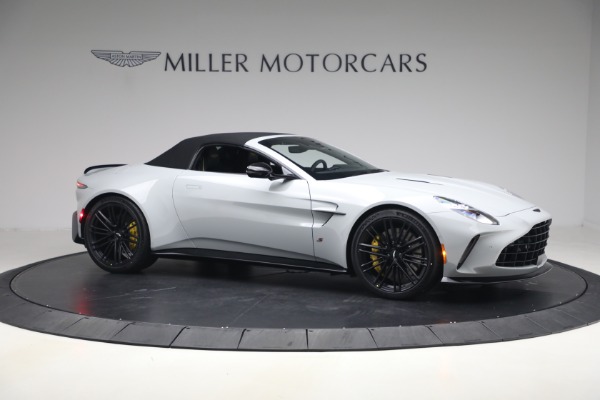 New 2026 Aston Martin Vantage S Roadster for sale $261,400 at Alfa Romeo of Greenwich in Greenwich CT 06830 22