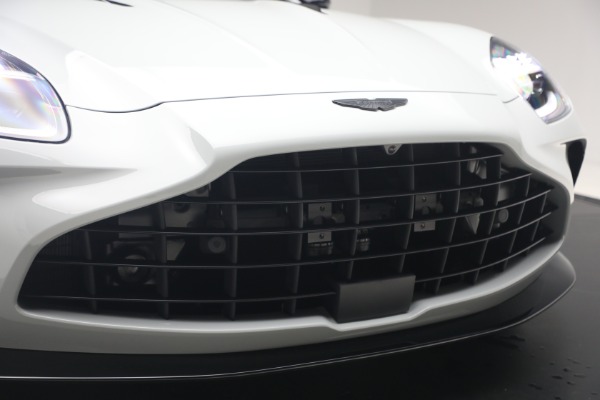 New 2026 Aston Martin Vantage S Roadster for sale $261,400 at Alfa Romeo of Greenwich in Greenwich CT 06830 26