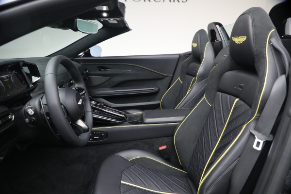 New 2026 Aston Martin Vantage S Roadster for sale $256,400 at Alfa Romeo of Greenwich in Greenwich CT 06830 27