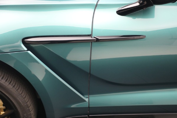 Used 2025 Aston Martin DBX 707 for sale $219,900 at Alfa Romeo of Greenwich in Greenwich CT 06830 15