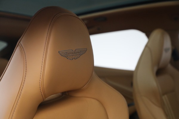 Used 2025 Aston Martin DBX 707 for sale $214,900 at Alfa Romeo of Greenwich in Greenwich CT 06830 25