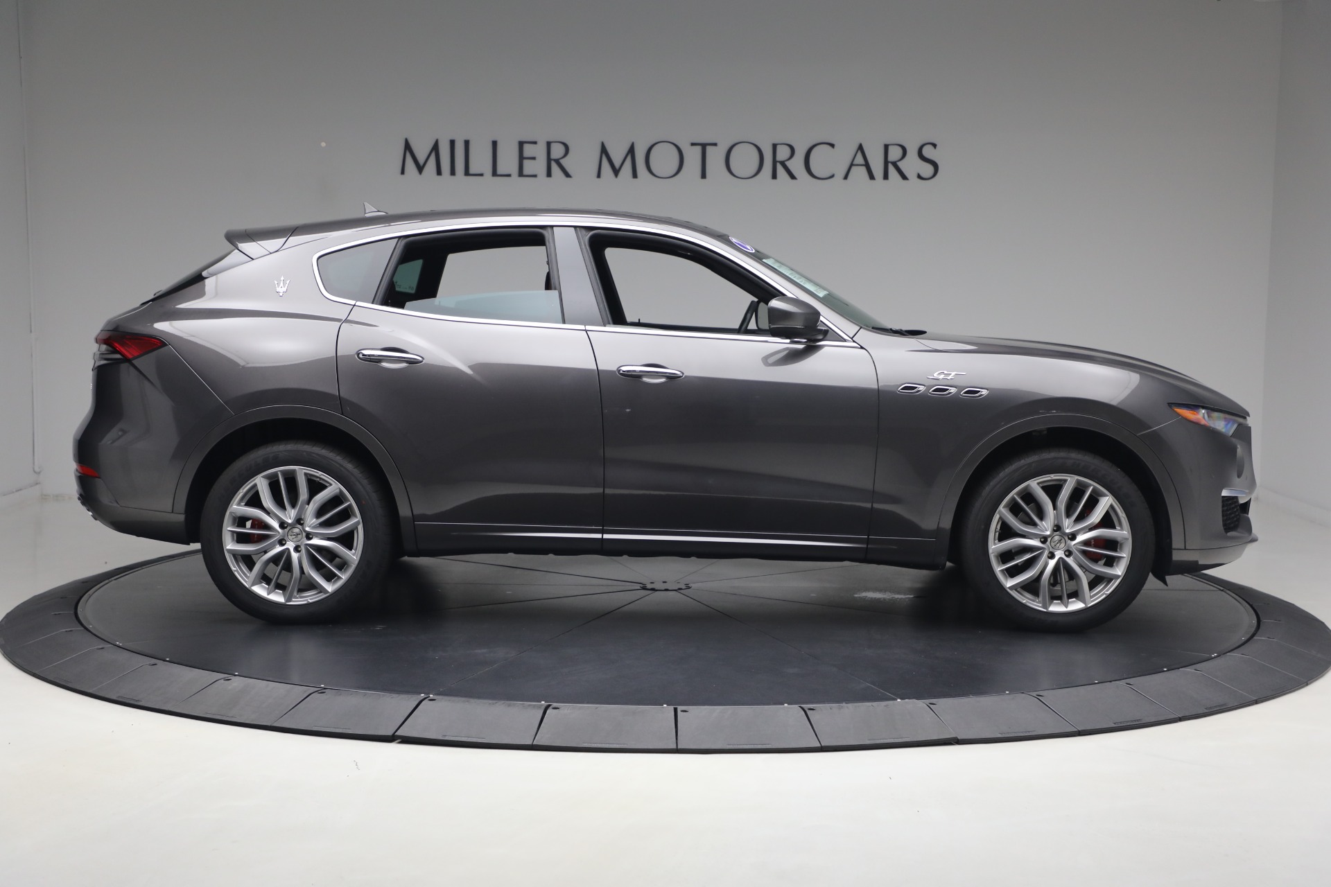 2022 Maserati Levante GT - Photo 8
