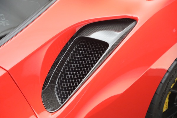 Used 2019 Ferrari 488 Pista for sale $899,900 at Alfa Romeo of Greenwich in Greenwich CT 06830 24