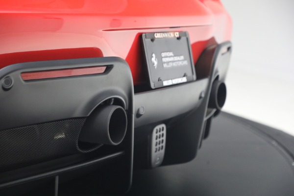 Used 2019 Ferrari 488 Pista for sale $899,900 at Alfa Romeo of Greenwich in Greenwich CT 06830 25