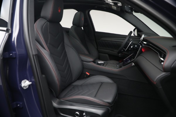 New 2026 Maserati Grecale Modena V6 for sale $100,905 at Alfa Romeo of Greenwich in Greenwich CT 06830 16