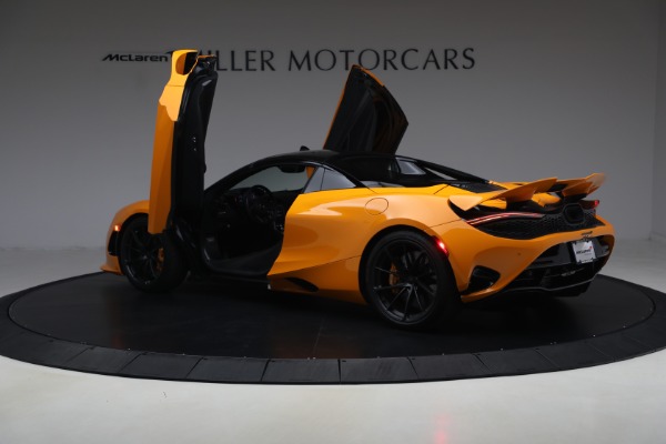 Used 2025 McLaren 750S Spider Performance for sale $369,900 at Alfa Romeo of Greenwich in Greenwich CT 06830 16