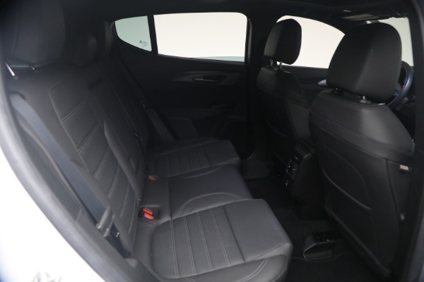 Used 2024 Alfa Romeo Tonale Hybrid Ti for sale $28,900 at Alfa Romeo of Greenwich in Greenwich CT 06830 18