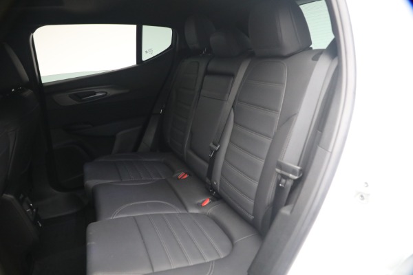 Used 2024 Alfa Romeo Tonale Hybrid Ti for sale $28,900 at Alfa Romeo of Greenwich in Greenwich CT 06830 19
