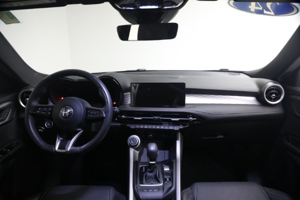 Used 2024 Alfa Romeo Tonale Hybrid Ti for sale $28,900 at Alfa Romeo of Greenwich in Greenwich CT 06830 22