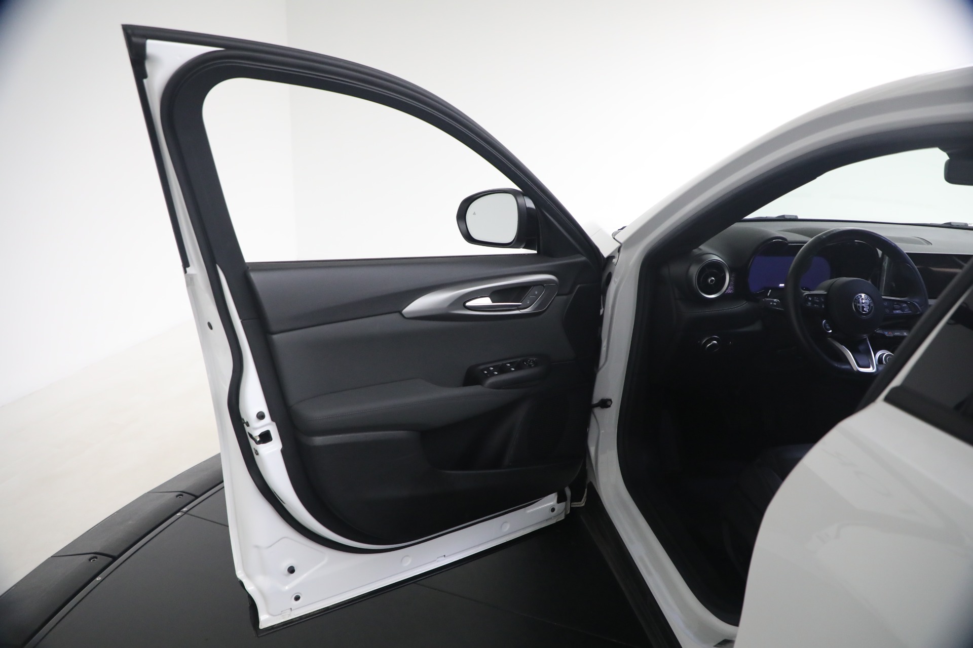 2024 Alfa Romeo Tonale TI - Photo 23