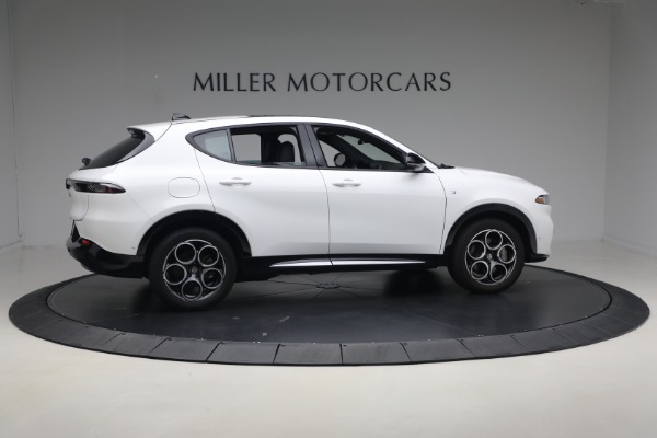 Used 2024 Alfa Romeo Tonale Hybrid Ti for sale $28,900 at Alfa Romeo of Greenwich in Greenwich CT 06830 8