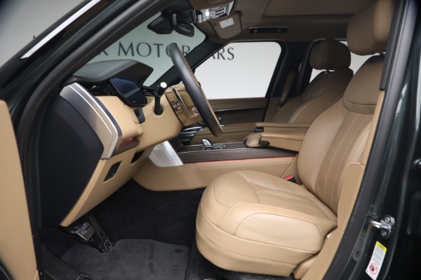 Used 2025 Land Rover Range Rover P530 Autobiography LWB for sale $153,900 at Alfa Romeo of Greenwich in Greenwich CT 06830 13
