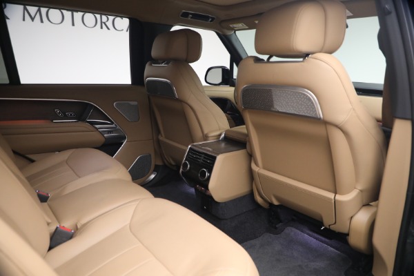 Used 2025 Land Rover Range Rover P530 Autobiography LWB for sale $153,900 at Alfa Romeo of Greenwich in Greenwich CT 06830 23