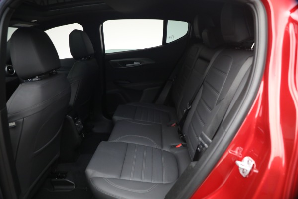 New 2026 Alfa Romeo Tonale Sprint for sale $46,935 at Alfa Romeo of Greenwich in Greenwich CT 06830 18