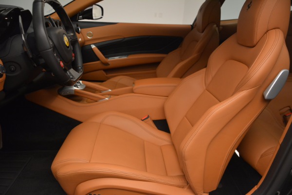 Used 2014 Ferrari FF for sale Sold at Alfa Romeo of Greenwich in Greenwich CT 06830 14